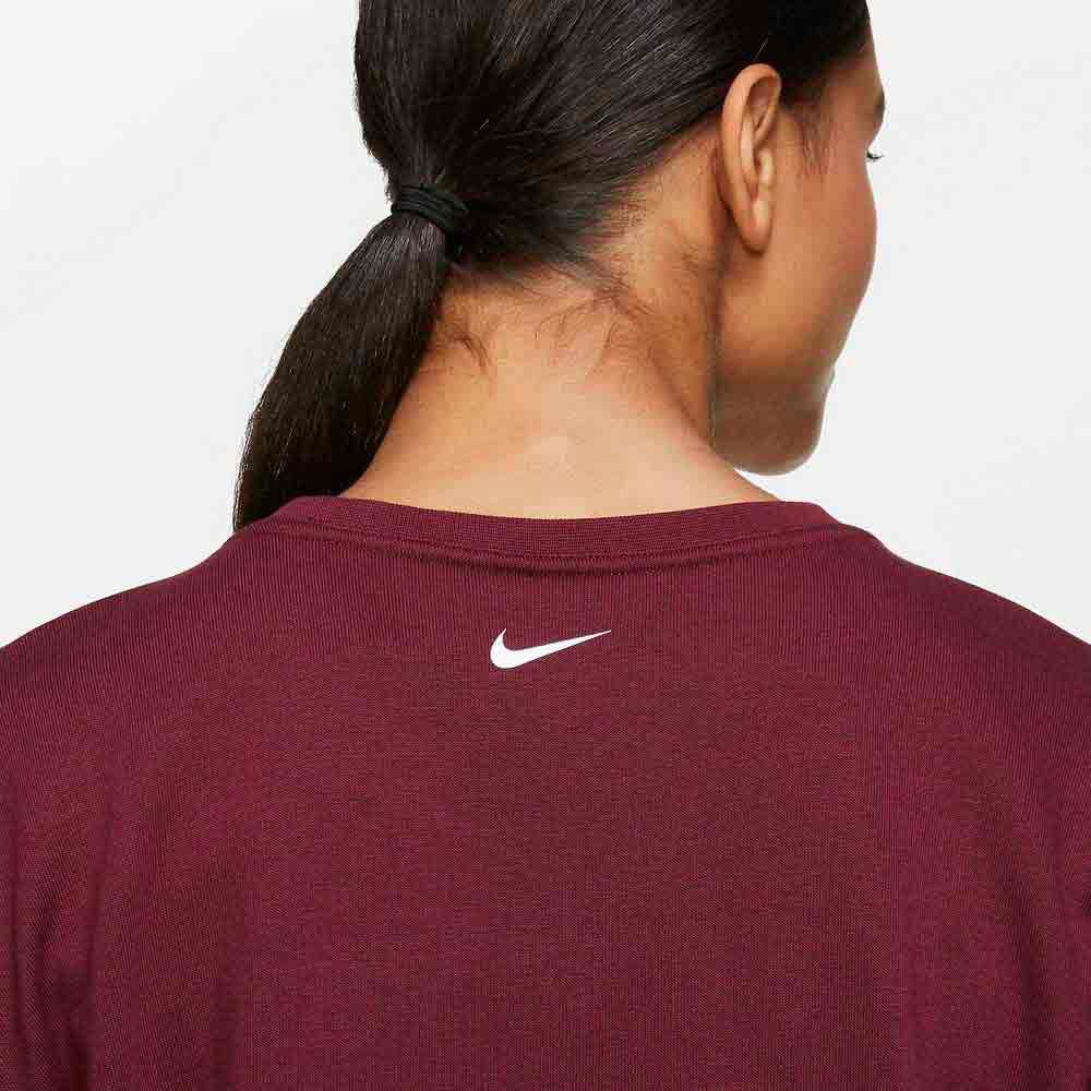 Nike Dri-FiGeFit Long Sleeve T-Shirt