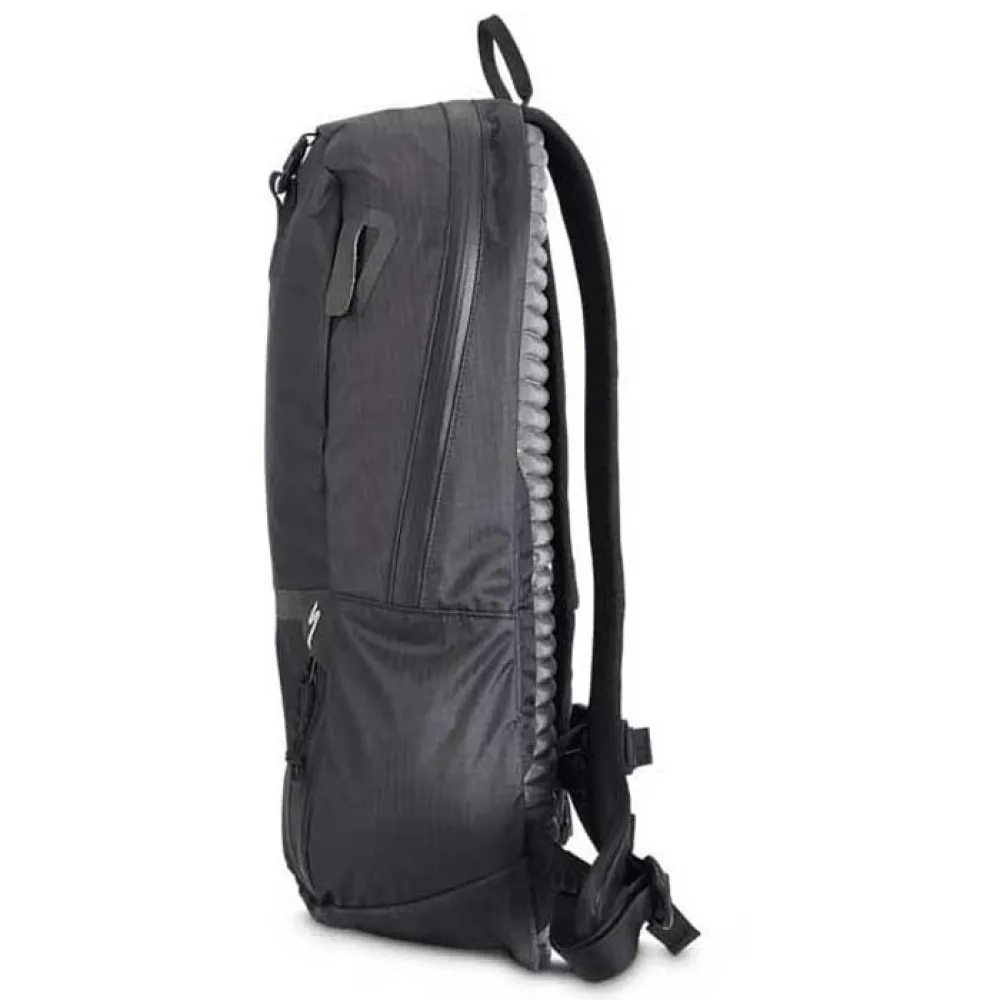 Specialized Women\'s Base Miles Featherweight Backpack Cyklistický batoh Specialized Base Miles Featherweight  main image 2