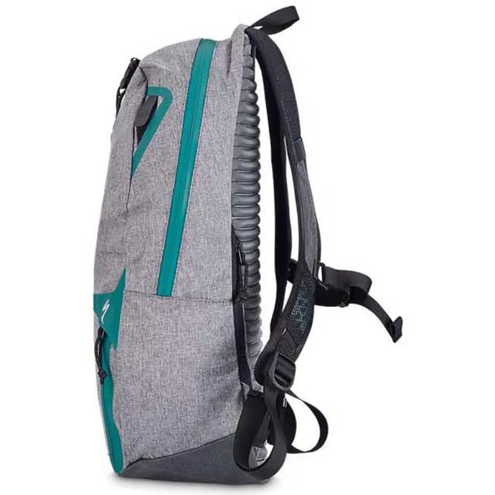 Specialized Base Miles Featherweight 15L Backpack | Bikeinn display picture 2