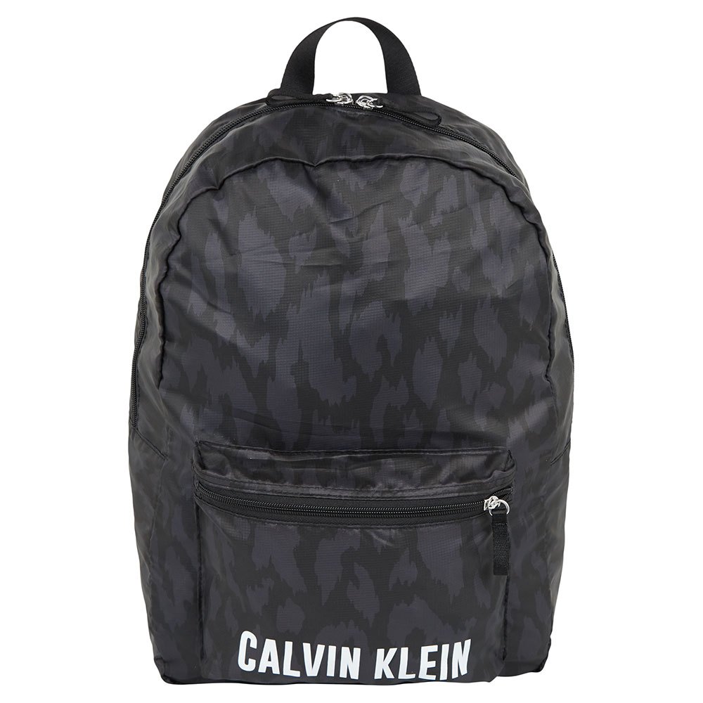 calvin-klein-logo-rucksack