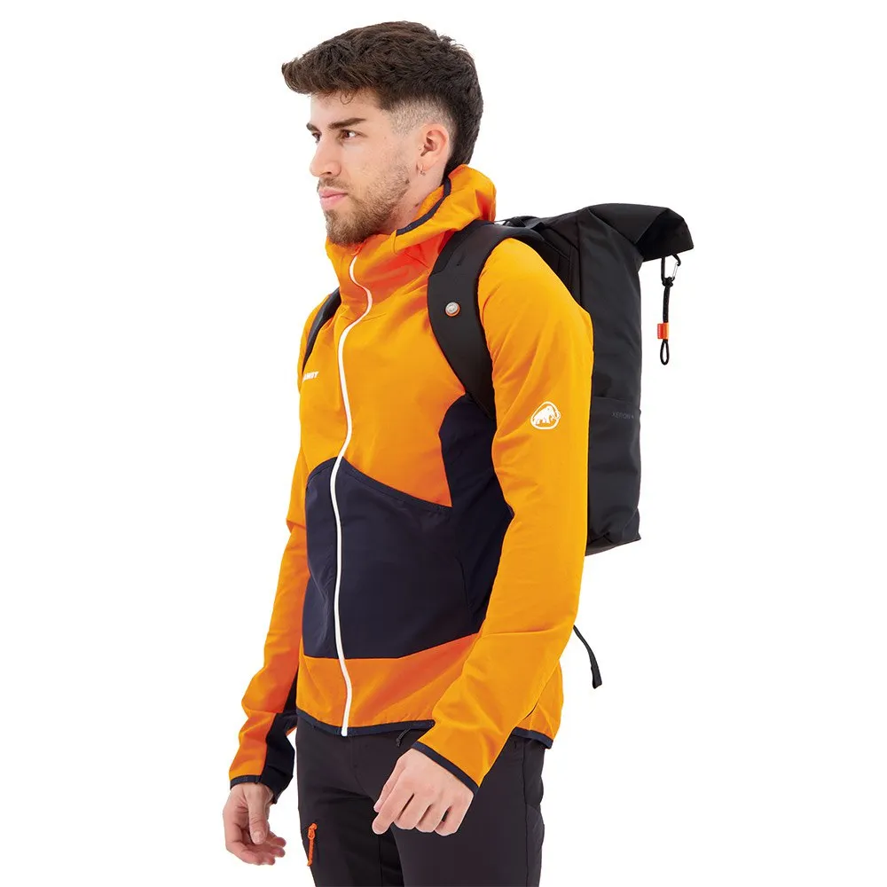 Mammut Xeron 15L backpack Black | Trekkinn