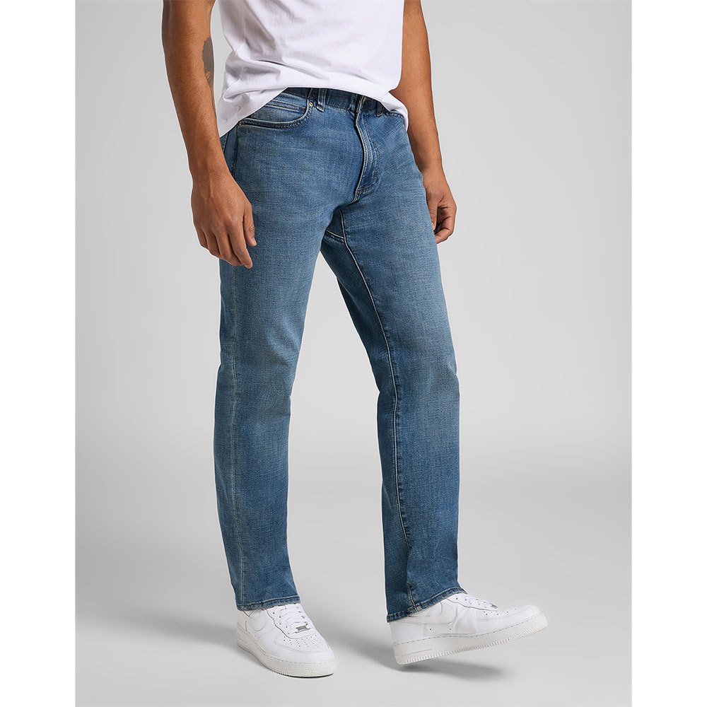 Lee Extreme Motion Straight Fit Tapered jeans Blue | Dressinn