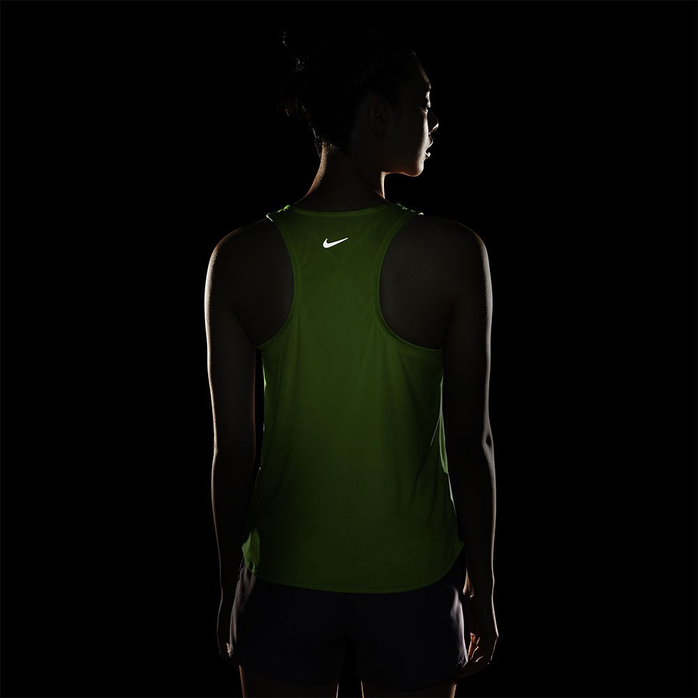 Nike Swoosh Run Sleeveless T-Shirt