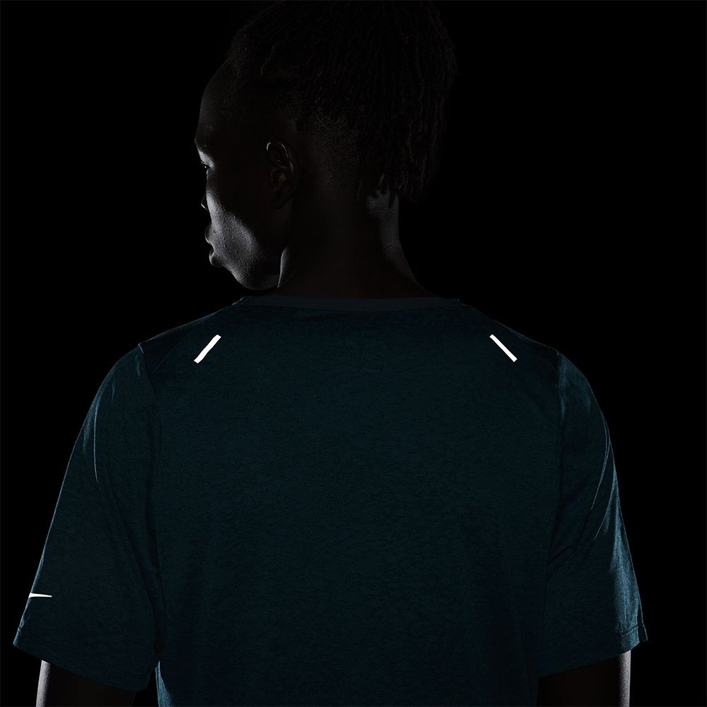 Nike Run Division Rise 365 T-shirt med korta ärmar