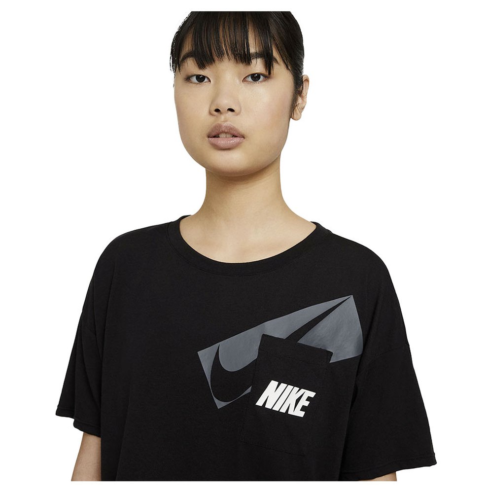 Nike Dri-Fit Graphic Cropped lyhythihainen t-paita