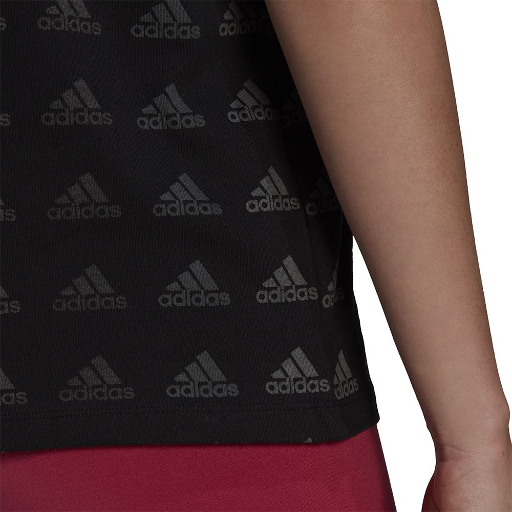 adidas Essentials Boyfriend Gradient Logo T-shirt med korta ärmar