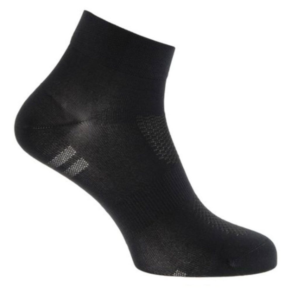 agu-essential-low-socks