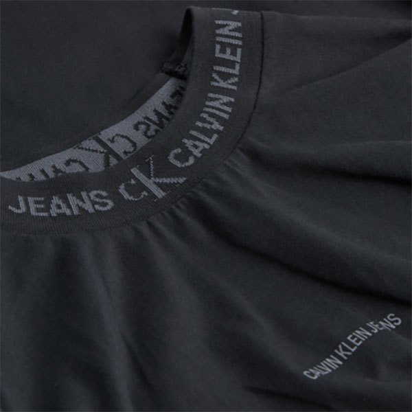 Calvin klein jeans Logo Jacquard T-shirt med korta ärmar