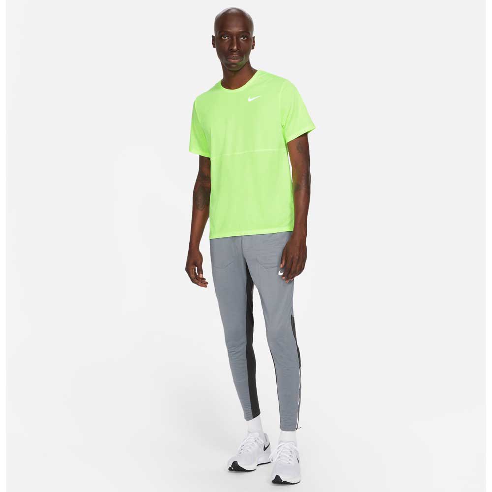 Nike Breathe Short Sleeve T-Shirt