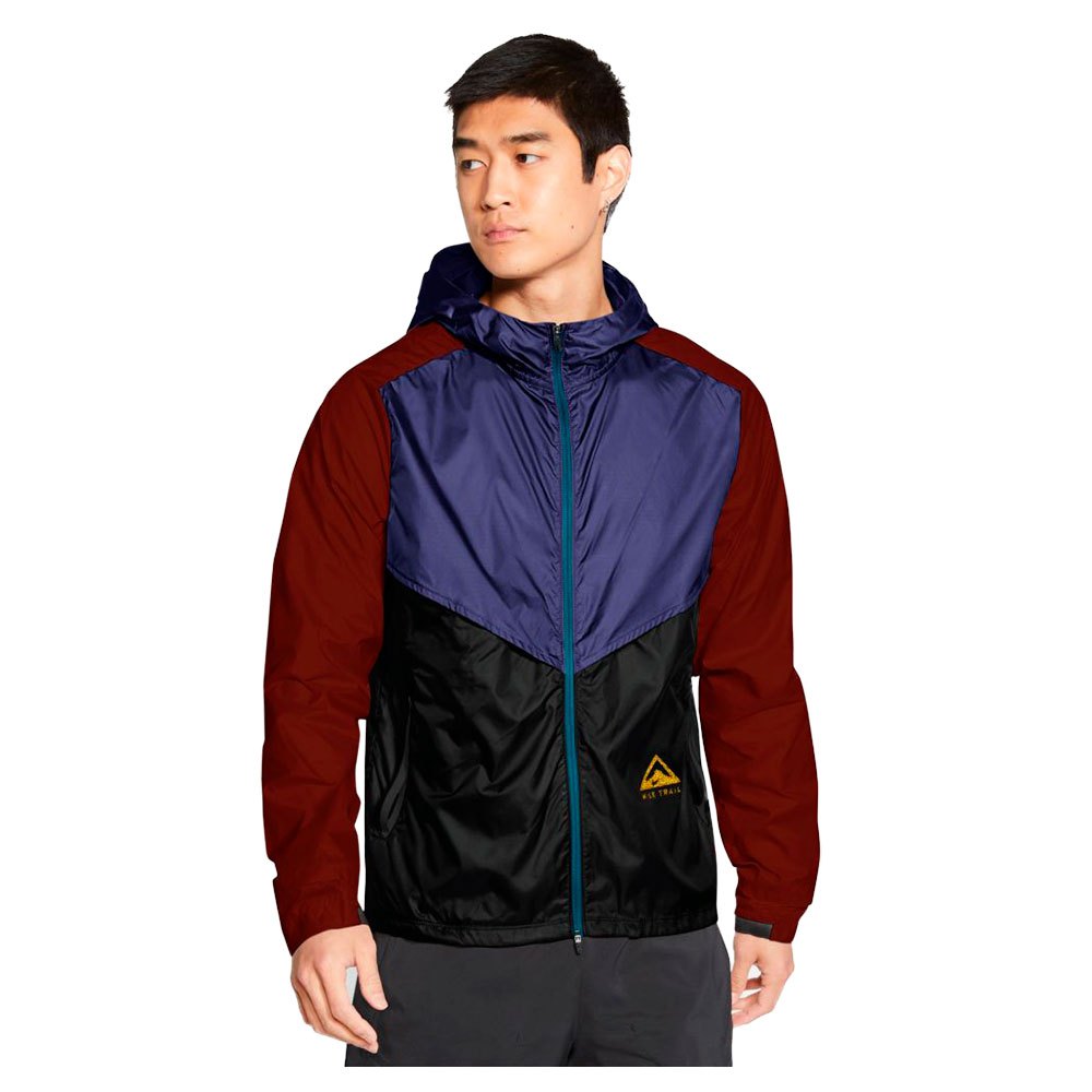 nike-windrunner-trail-jacket