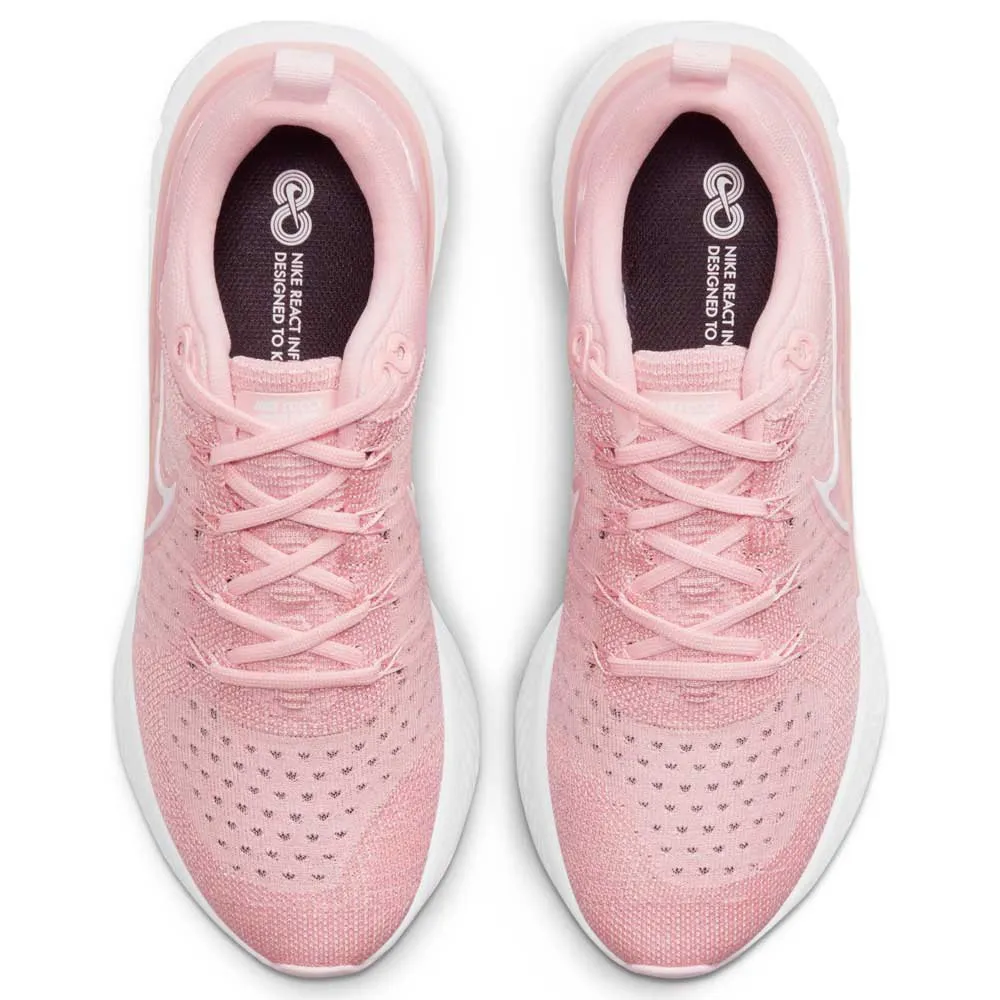 Nike React Infinity Run Flyknit 2 ランニングシューズ ピンク