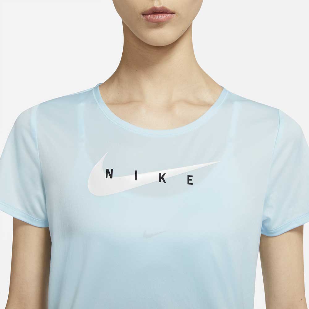 Nike Swoosh Run T-shirt met korte mouwen