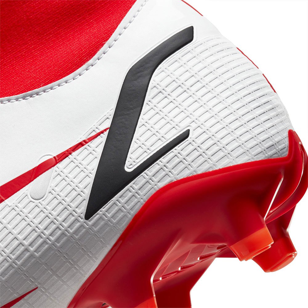 Nike Mercurial Superfly VIII Academy CR7 MG Football Boots