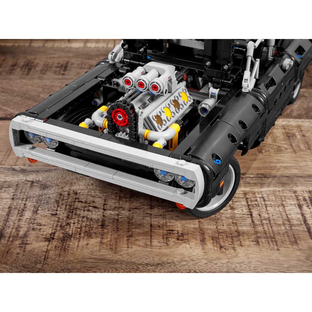 Lego Ensemble De Jeu De Construction Technic Dom´s Dodge Charger