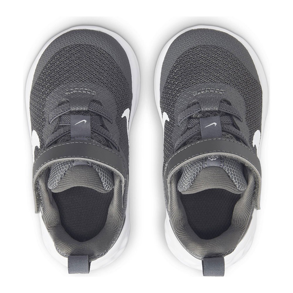 Nike Chaussures Revolution 6 TDV