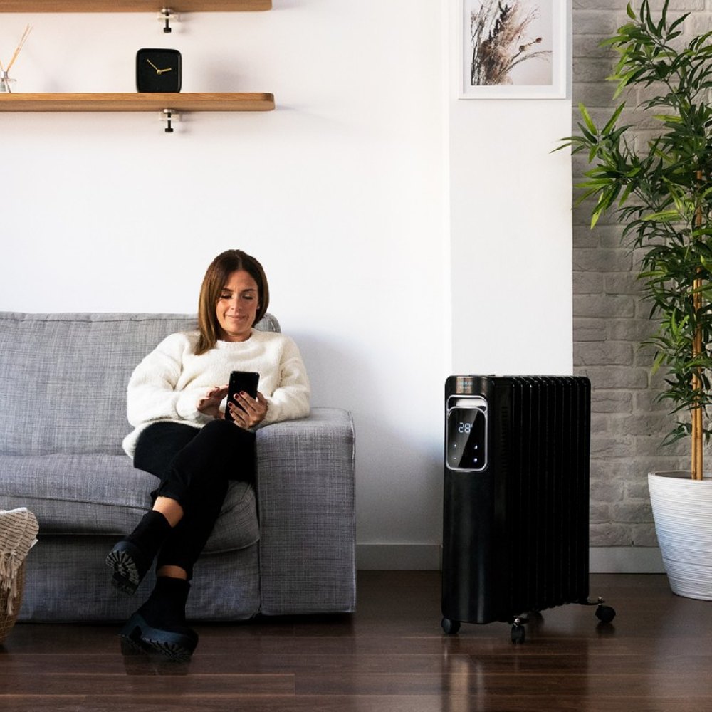 Cecotec Oljefylld Kylare Readywarm 11000 Touch Connected Black
