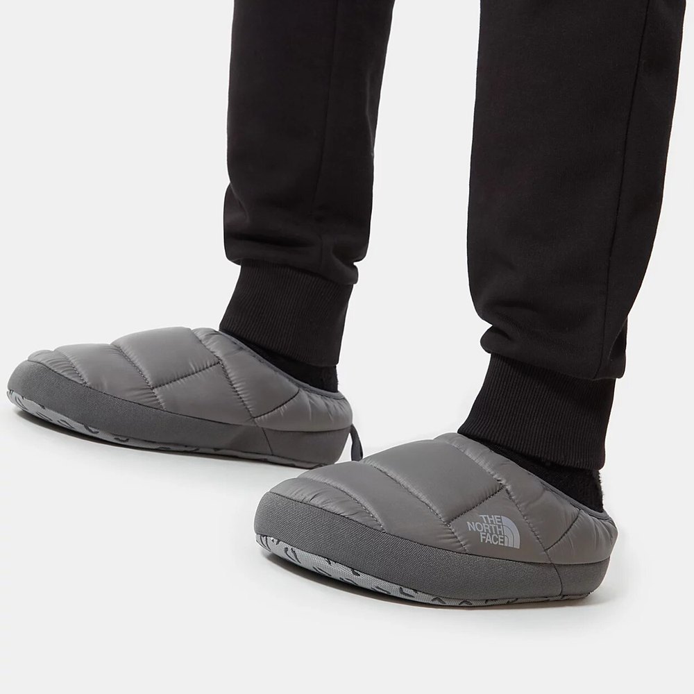 kijk in Vervuild Afm The north face Nse Tent Mule III Slippers Grey | Dressinn