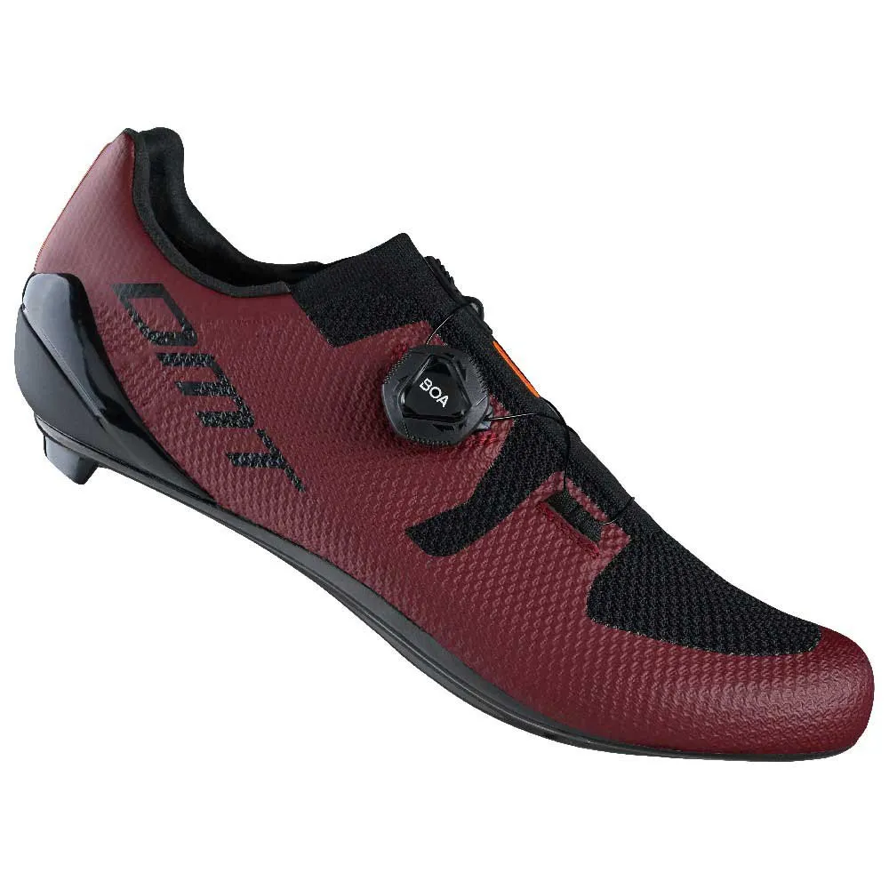 DMT KR3 Road Shoes, Black | Bikeinn