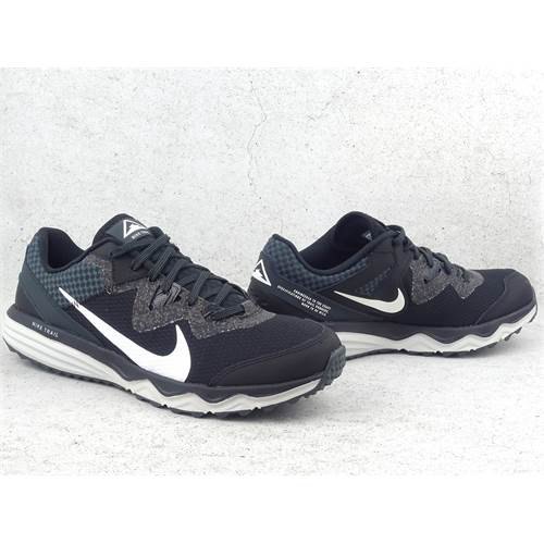 Nike Juniper Trail Shoes Black | Dressinn