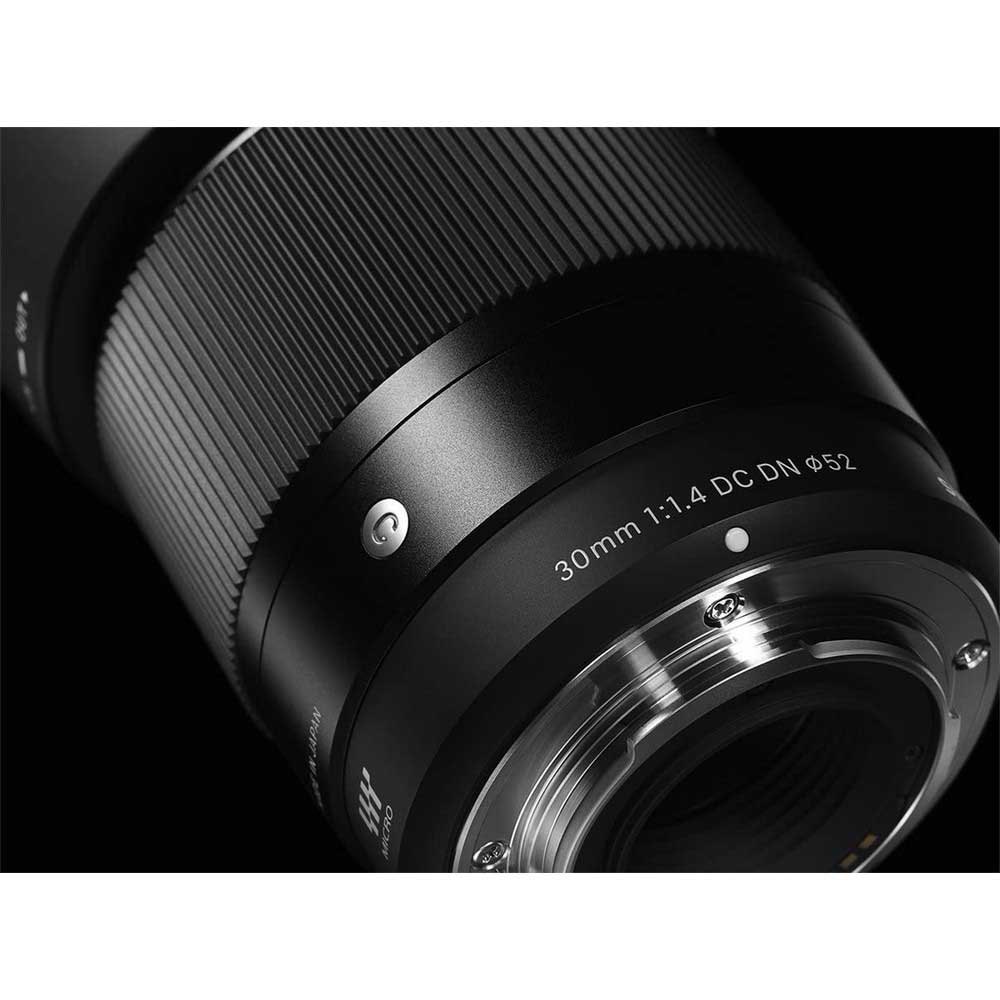 Sigma DC DN SE 30 mm F/1.4 Lens Black | Techinn