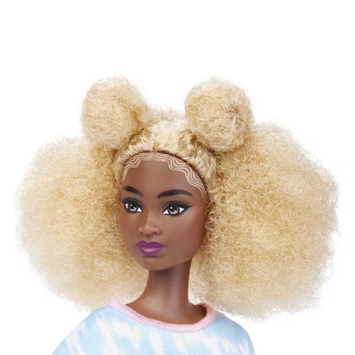 Barbie Fashionistas Høy Blond Afro Tie Dye Romper Sneakers Ellow Armbånd Doll Y