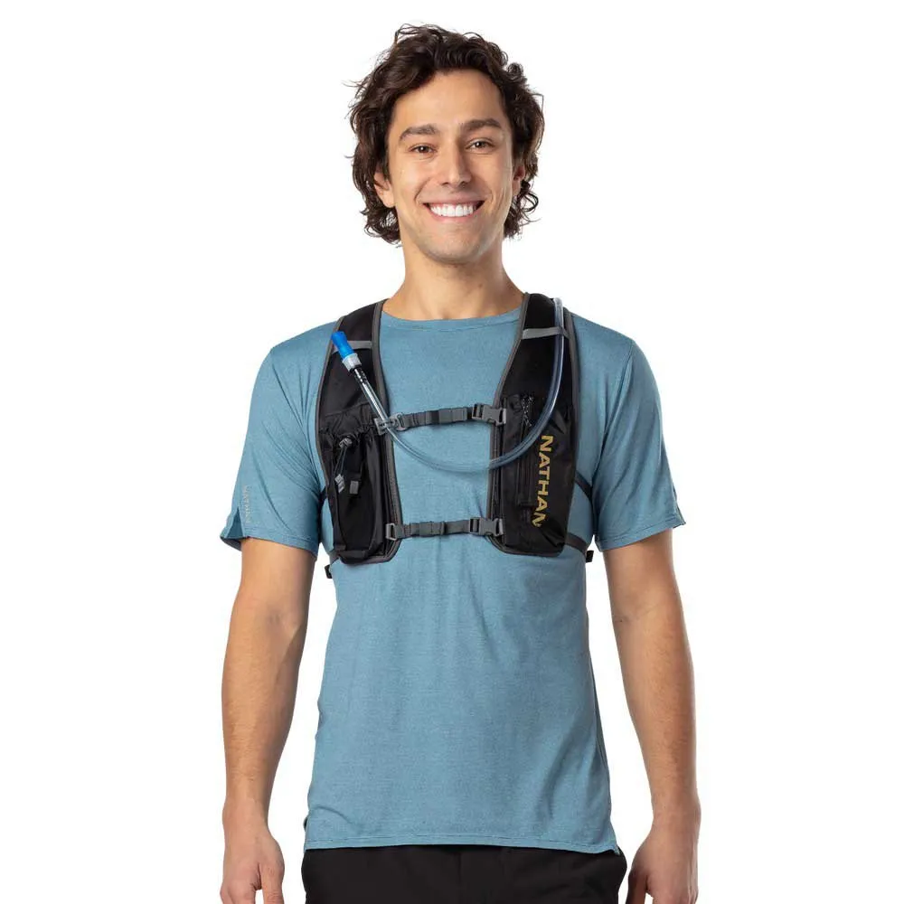 Nathan QuickStart 2.0 4L hydration vest Black | Trekkinn