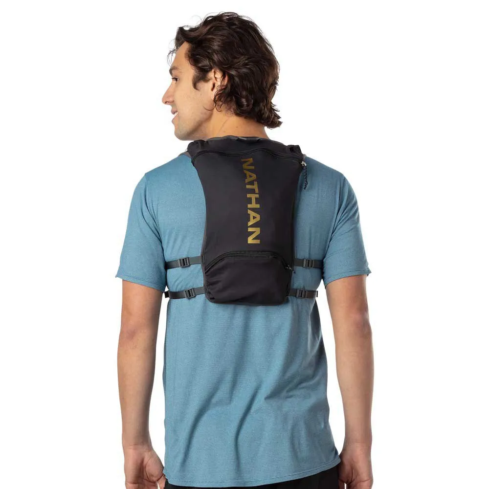 Nathan QuickStart 2.0 4L hydration vest Black | Trekkinn