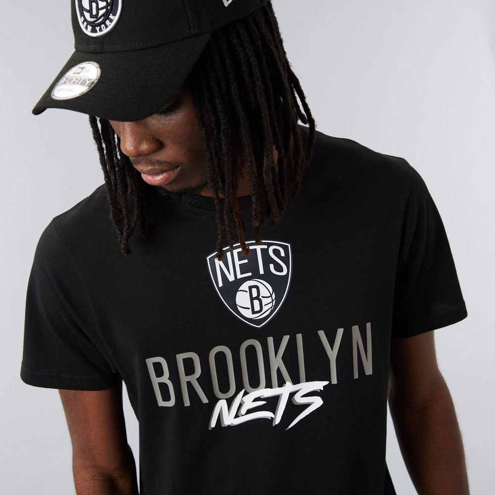 New era Brooklyn Nets NBA Script Short Sleeve T-Shirt Black