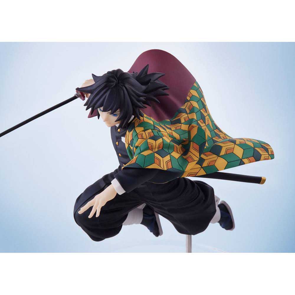 DEMON SLAYER - Giyu Tomioka - Statuette 22cm : : Figurine  Aniplex Demon Slayer
