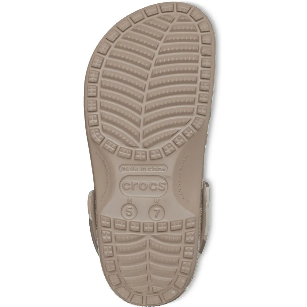 Crocs Classic Printed Camo Clogs Green | Dressinn