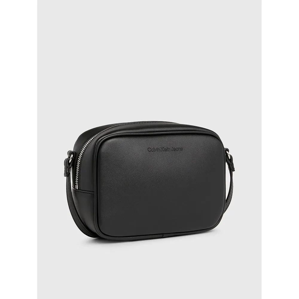 Calvin klein jeans Sculpted Camera Bag18 Mono Crossbody Black Dressinn