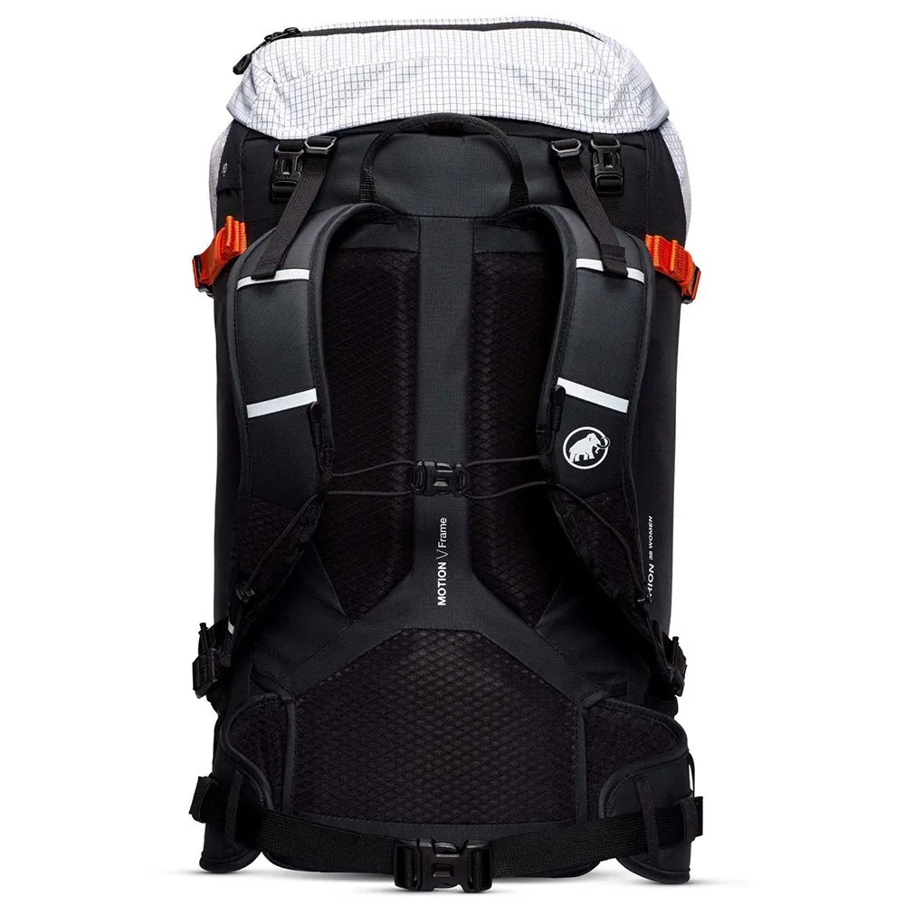 Mammut Trion 38L backpack Grey | Trekkinn