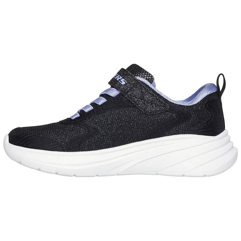 Skechers Wave 92 trainers Black | Dressinn