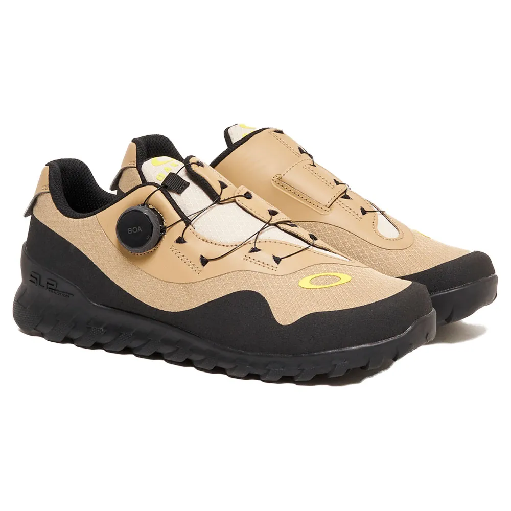 Oakley Koya RCBoa Clipless MTBシューズ26.5cm Oakley Koya RC Boa Clipless MTB Shoe | Trail Tested