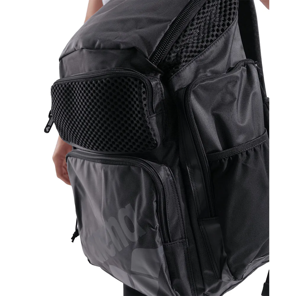 Arena One Go 45L backpack Black | Swiminn