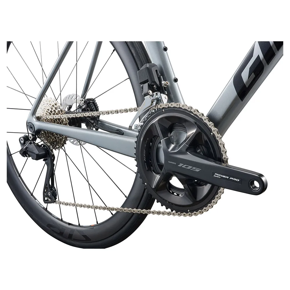 Giant TCR Advanced Pro 1 105 Di2 2026 road bike, Silver | Bikeinn