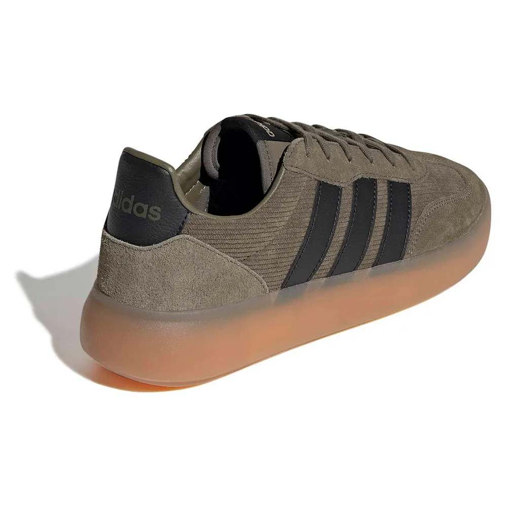 Color By Decoding adidas Barreda Decode trainers Green | Dressinn