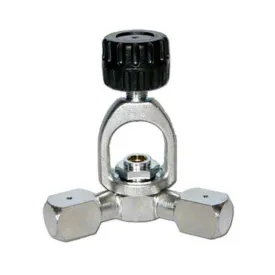 tecnomar-int-til-2-adapterkonverter