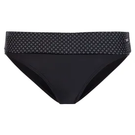 protest-pavillion-bikini-botten