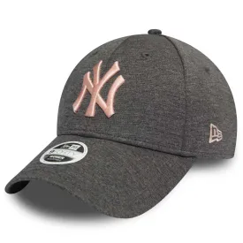 new-era-tech-9forty-new-york-yankees-cap