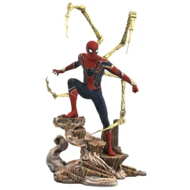 marvel-spiderman-iron-avengers-infinity-war-diorama-figure-23-cm