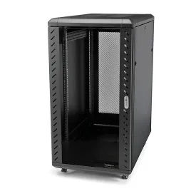 startech-18u-kaappi