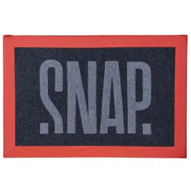 snap-climbing-plaster-crash-pad