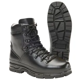 brandit-botes-bw-mountain
