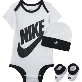 nike-futura-logo-box-kort-rmet-body