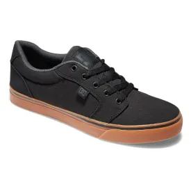 dc-shoes-anvil-trainers