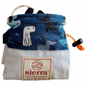 sierra-climbing-cube-doggy-chalkbag
