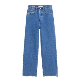 levis---ribcage-straight-ankle-jeans