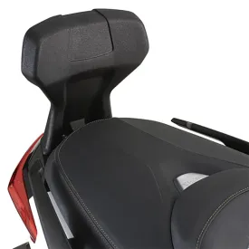 givi-yamaha-xmax-400-13-backrest