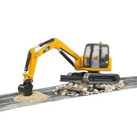 bruder-mini-graafmachine-cat